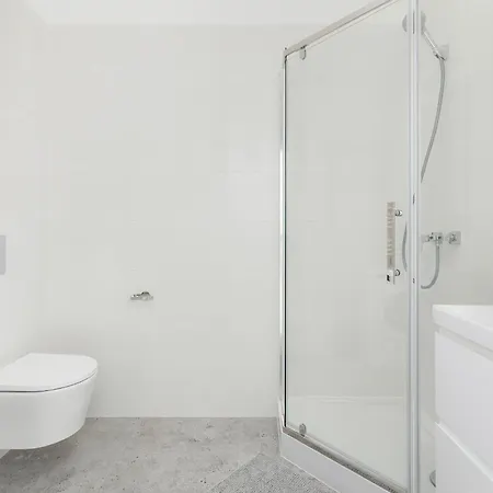 Comfortable Studio Apartments With Parking In Szczecin By Noclegi Renters Exterior photo