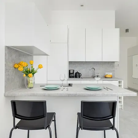 Comfortable Studio Apartments With Parking In Szczecin By Noclegi Renters Exterior photo