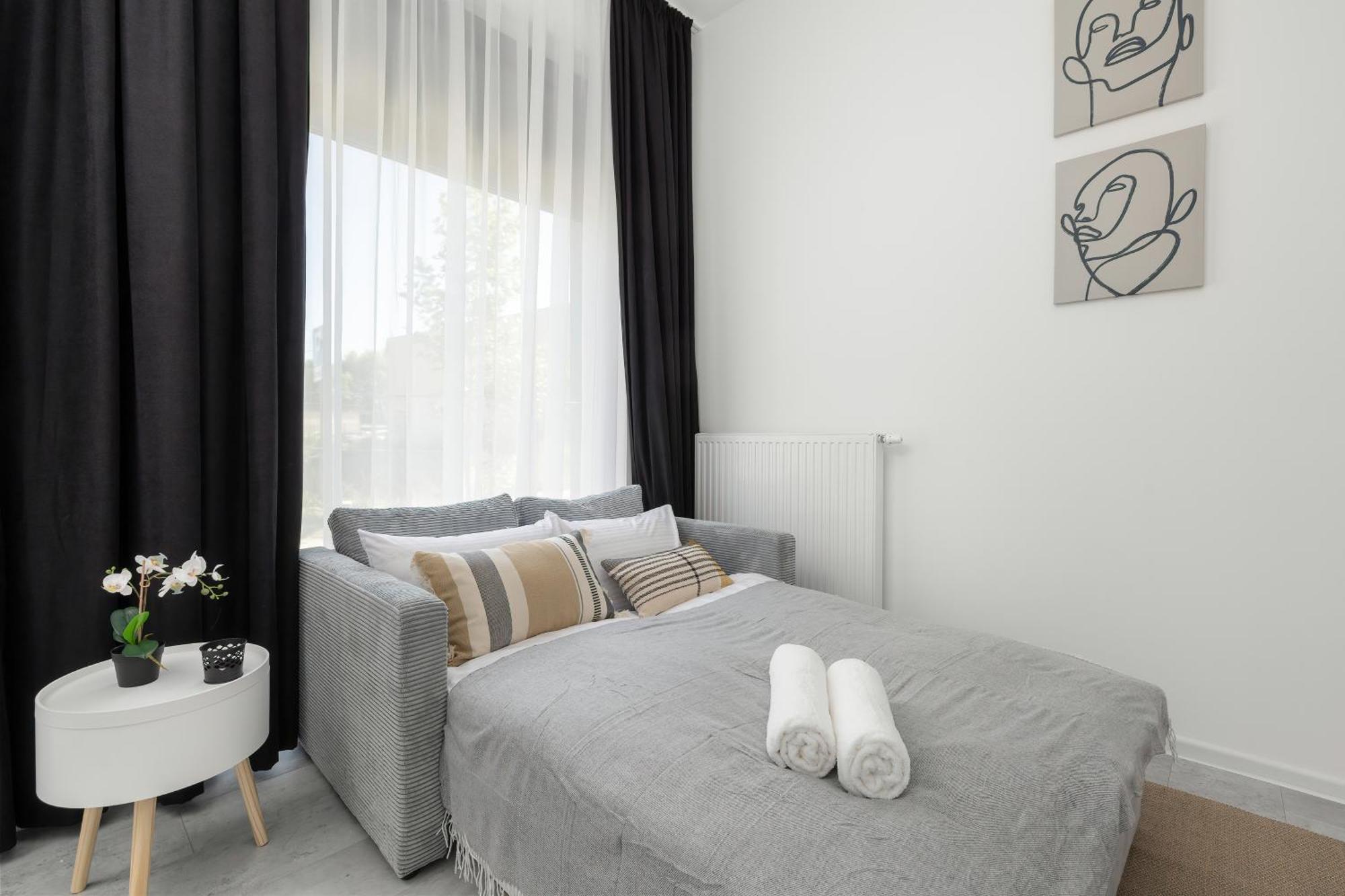 Comfortable With Parking In By Renters