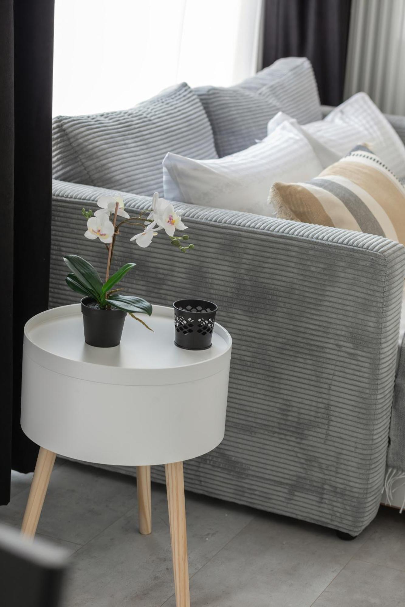 Comfortable With Parking In By Renters *