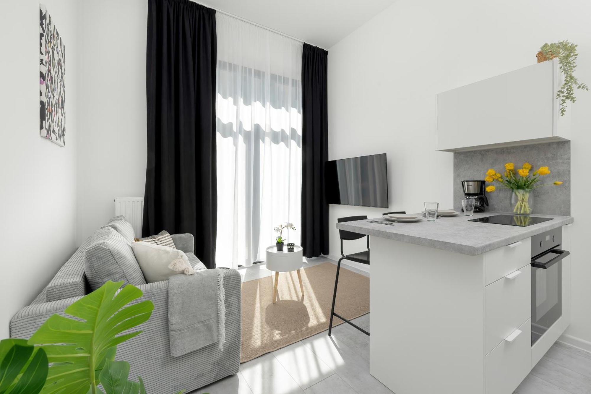 Comfortable With Parking In By Renters