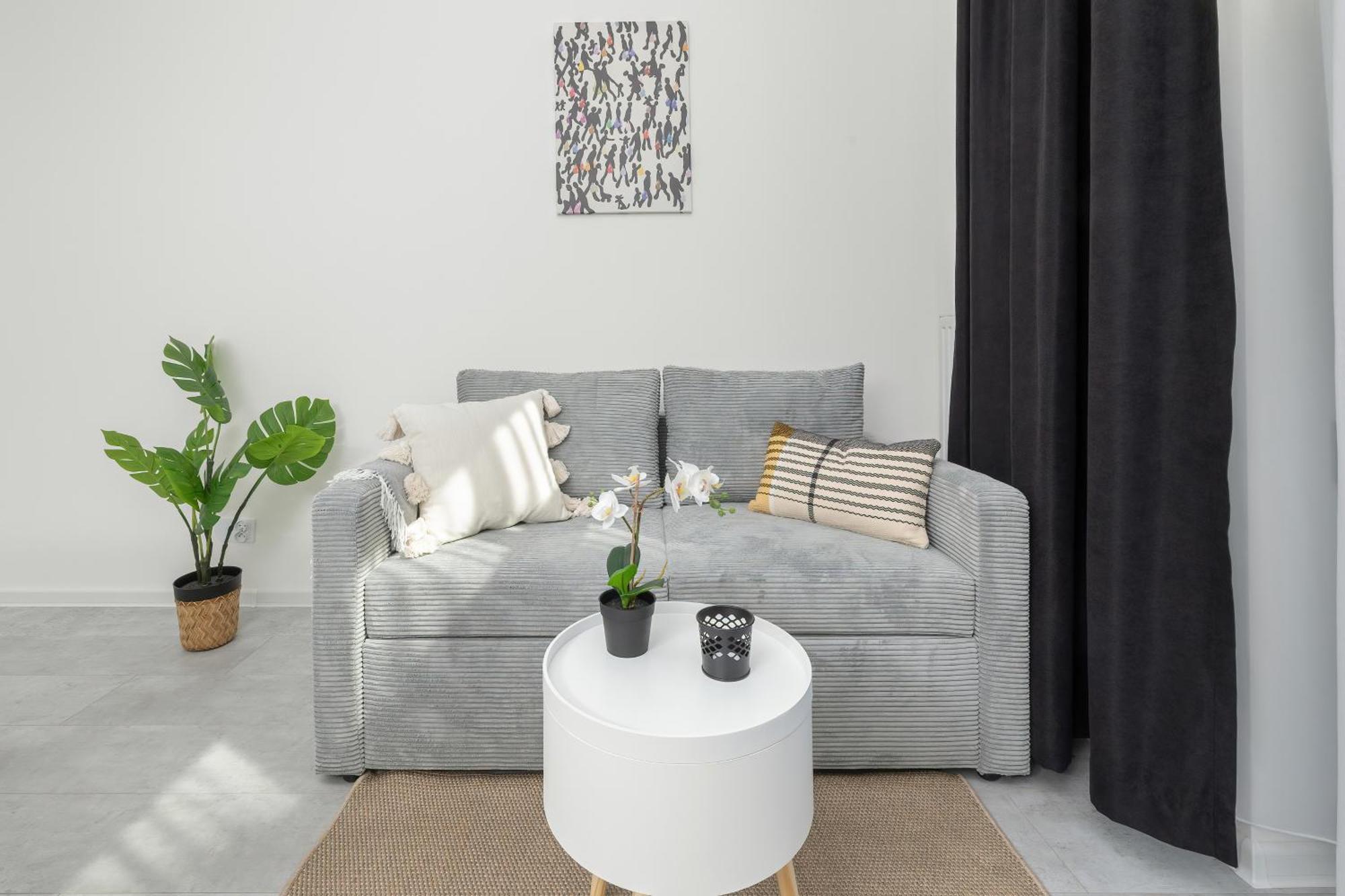 Comfortable With Parking In By Renters Stettin
