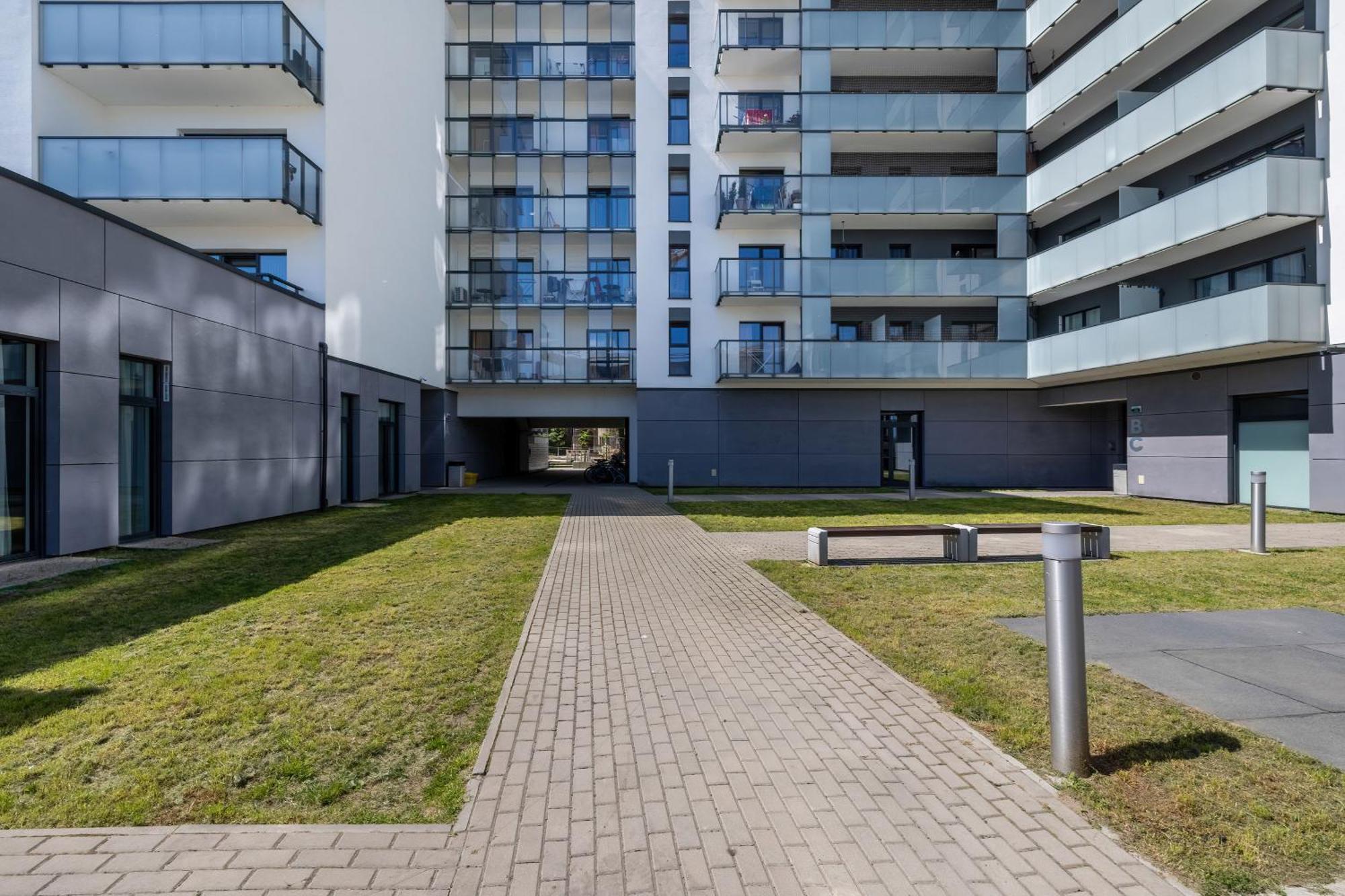 Apartment Comfortable With Parking In By Renters Stettin