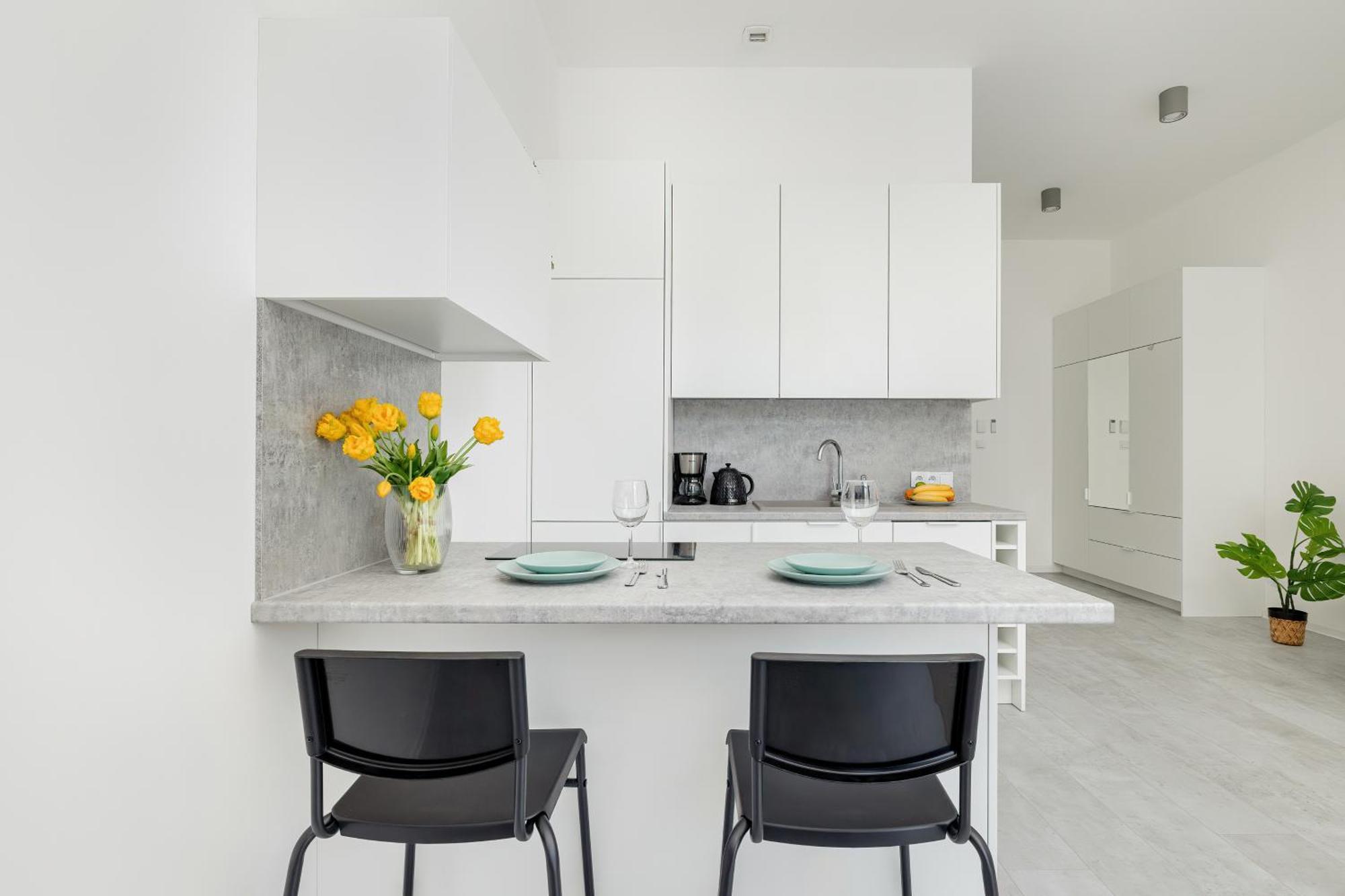 Comfortable With Parking In By Renters
